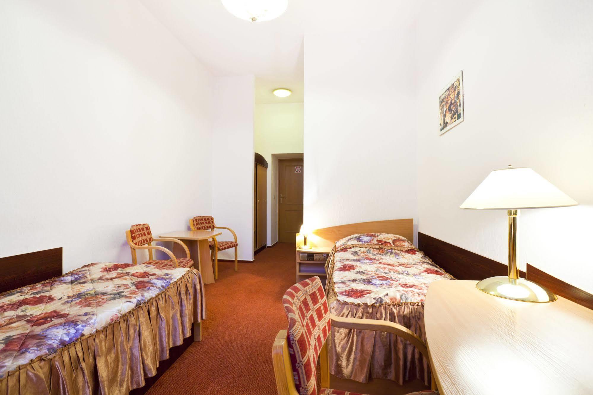 Aiden By Best Western Lodz Exterior photo