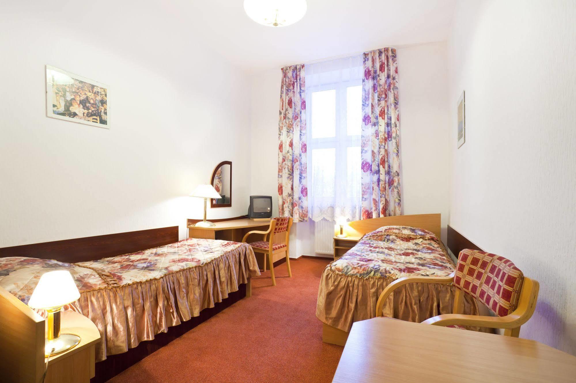 Aiden By Best Western Lodz Exterior photo
